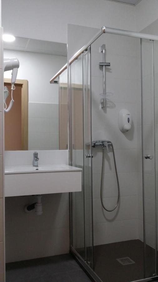 Albergue & Rooms Murgadan 帕德隆 外观 照片