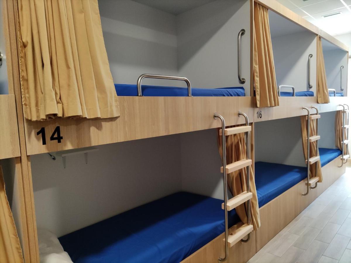 Albergue & Rooms Murgadan 帕德隆 外观 照片